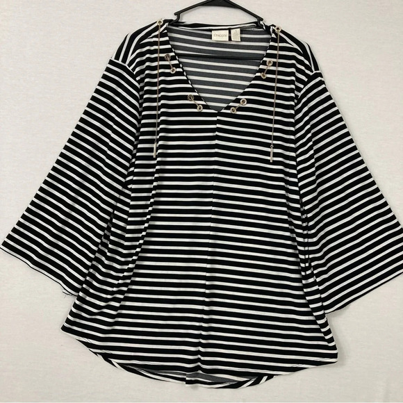 Chico's Striped Soft Stretch Grommet Detail Wide Sleeve Blouse size XL 3 - Picture 1 of 10